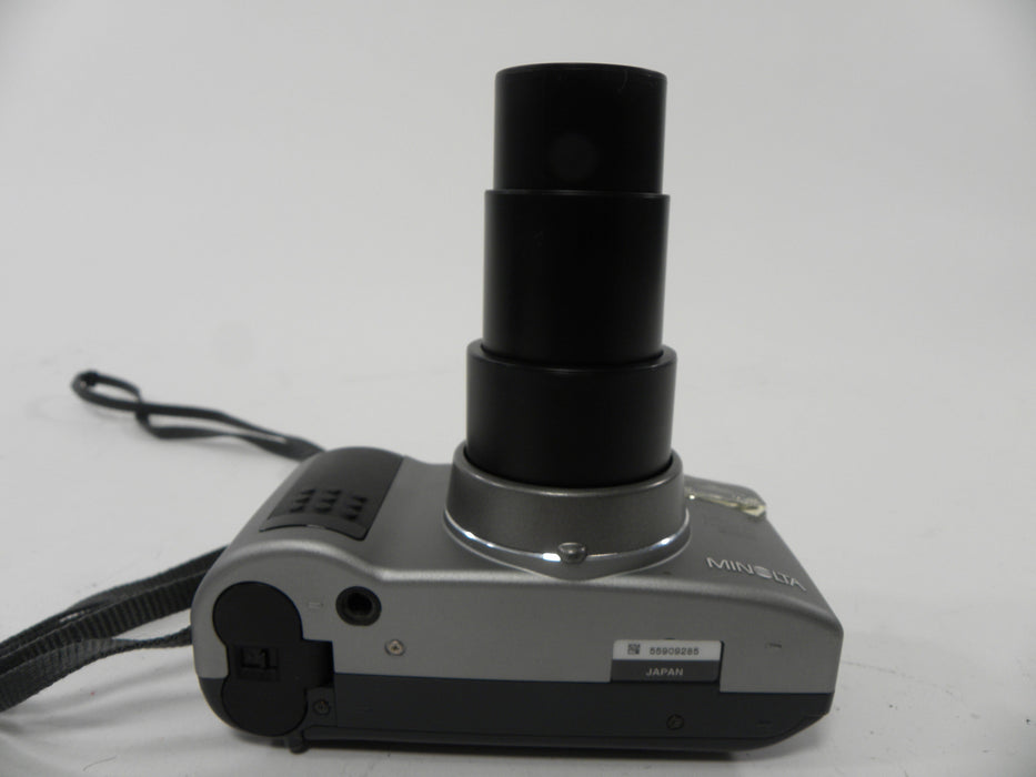 Minolta Freedom Zoom 140EX Panorama Date 35mm Camera