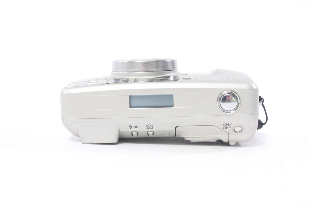 Minolta Freedom Zoom 35mm Camera