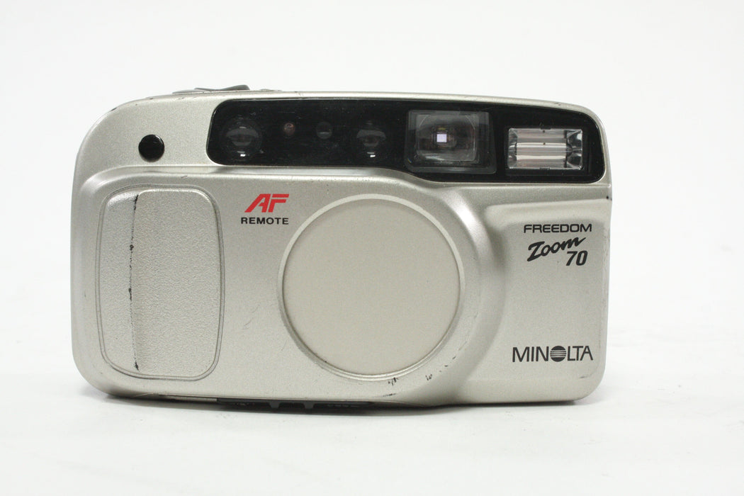 Minolta Freedom Zoom 70 35mm Point-and-Shoot Camera with 35-70mm Lens
