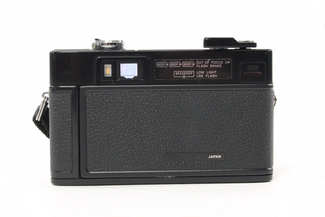 Minolta Hi-Matic AF2 35mm Camera