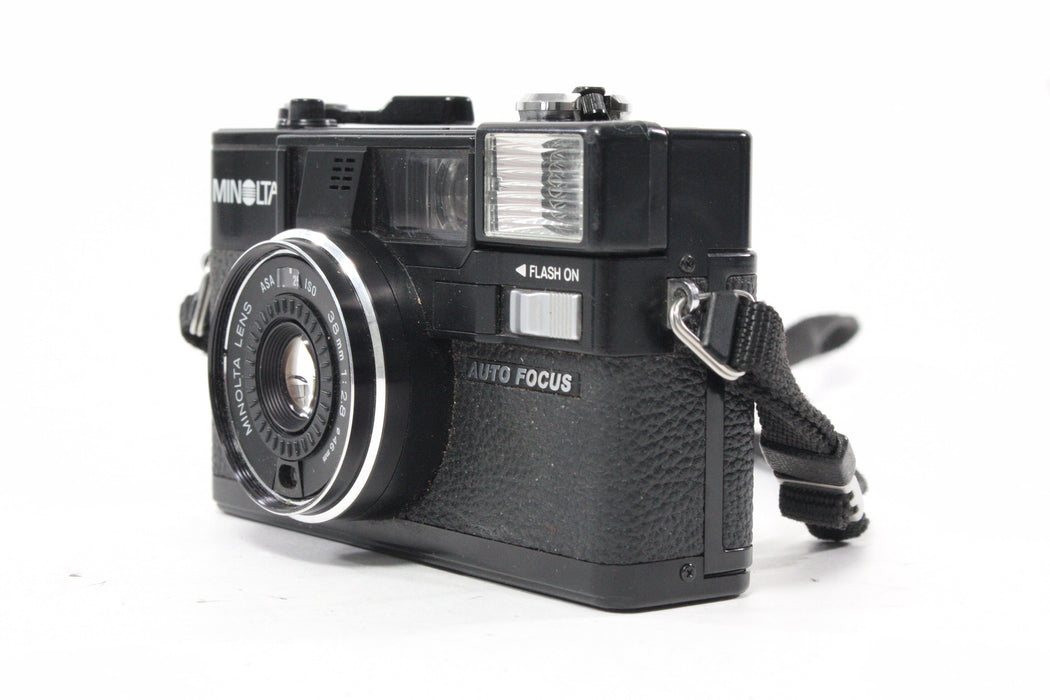 Minolta Hi-Matic AF2 35mm Camera
