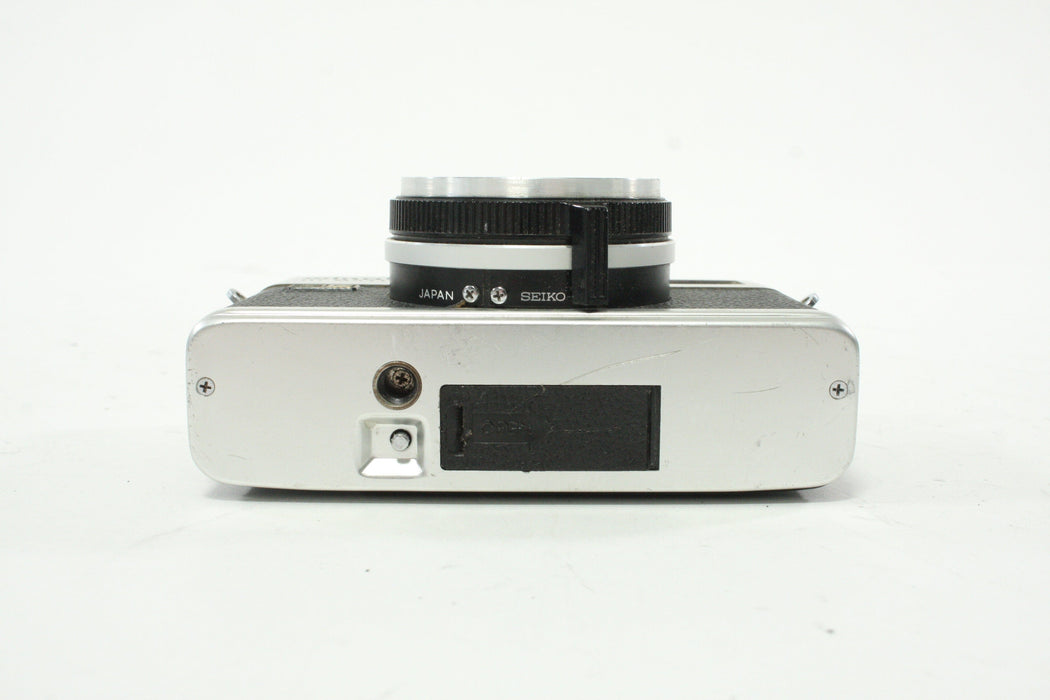 Minolta Hi-Matic F 35mm Rangefinder Camera AS-IS