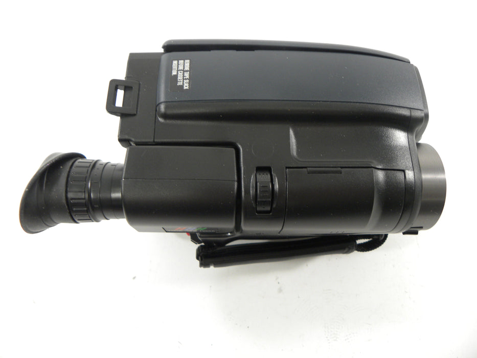 Minolta Master C-542 VHS-C Camcorder