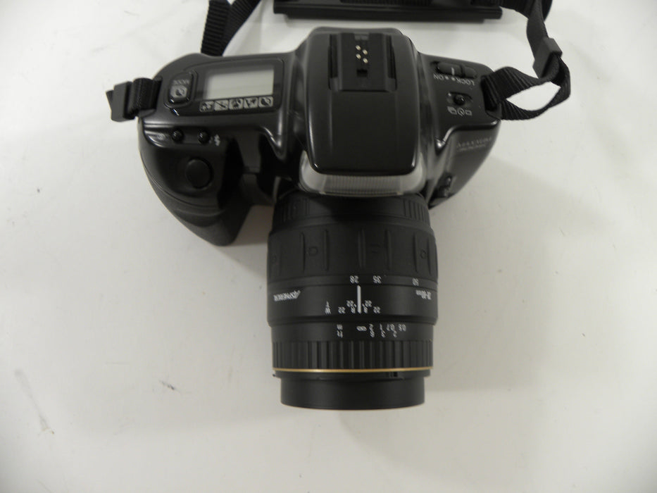 Minolta Maxxum 300si 35mm SLR w/Quantaray MX AF MC 28-80 f3.5-5.6