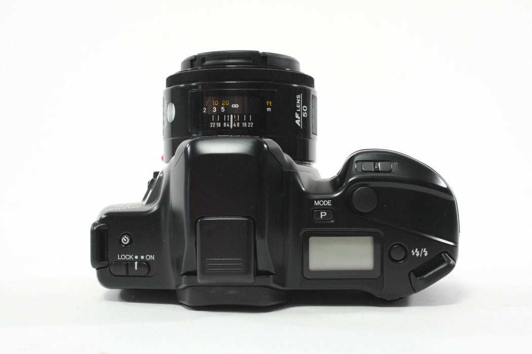 Minolta Maxxum 3Xi 35mm SLR Camera with 50mm f/1.7 Lens