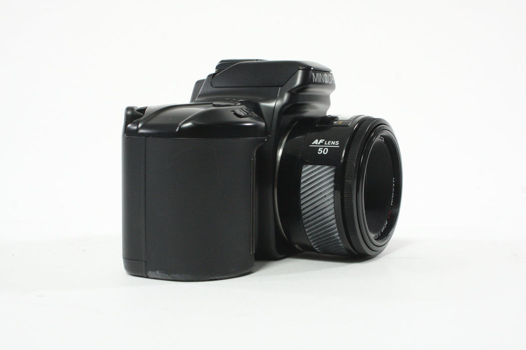 Minolta Maxxum 3Xi 35mm SLR Camera with 50mm f/1.7 Lens