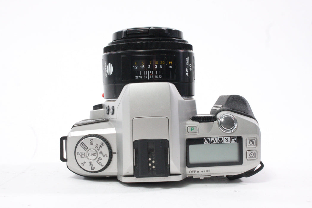 Minolta Maxxum 5 35mm SLR Camera with 50mm f/1.7 Lens