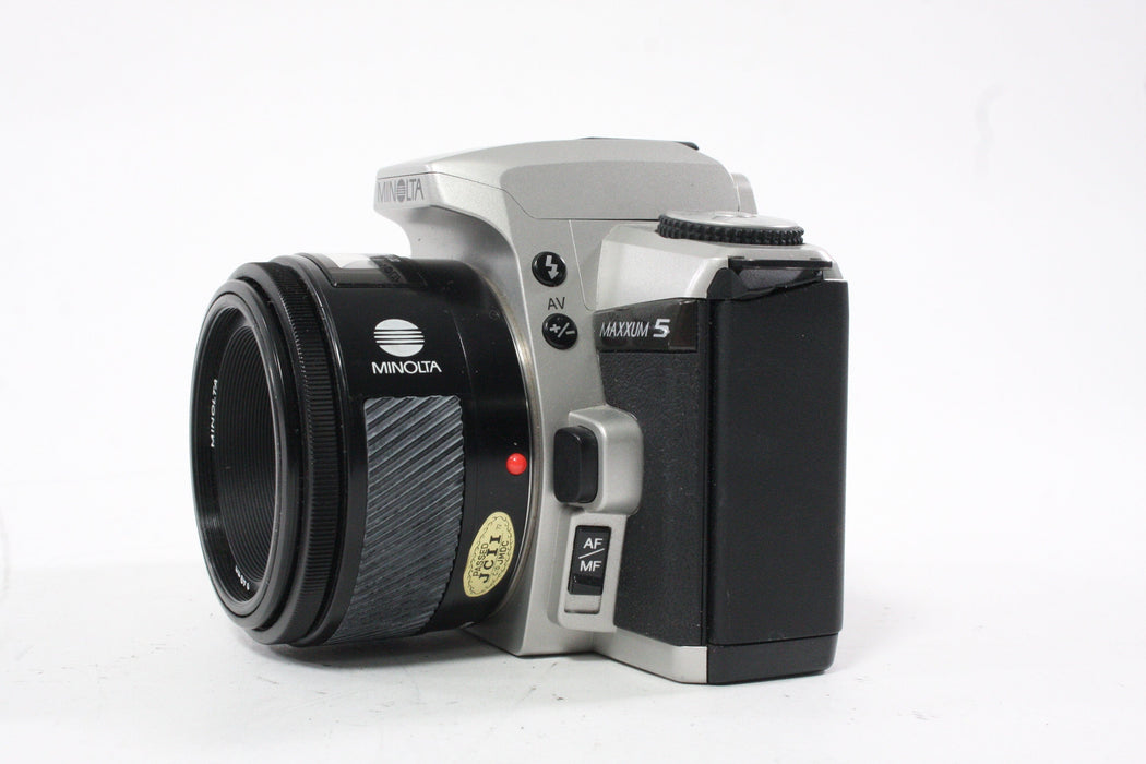Minolta Maxxum 5 35mm SLR Camera with 50mm f/1.7 Lens