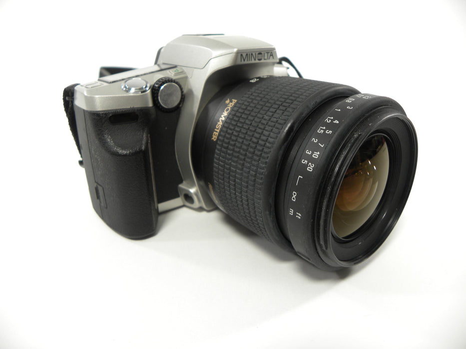 Minolta Maxxum 5 35mm SLR w/Promaster AF 28-80mm f3.5-5.6