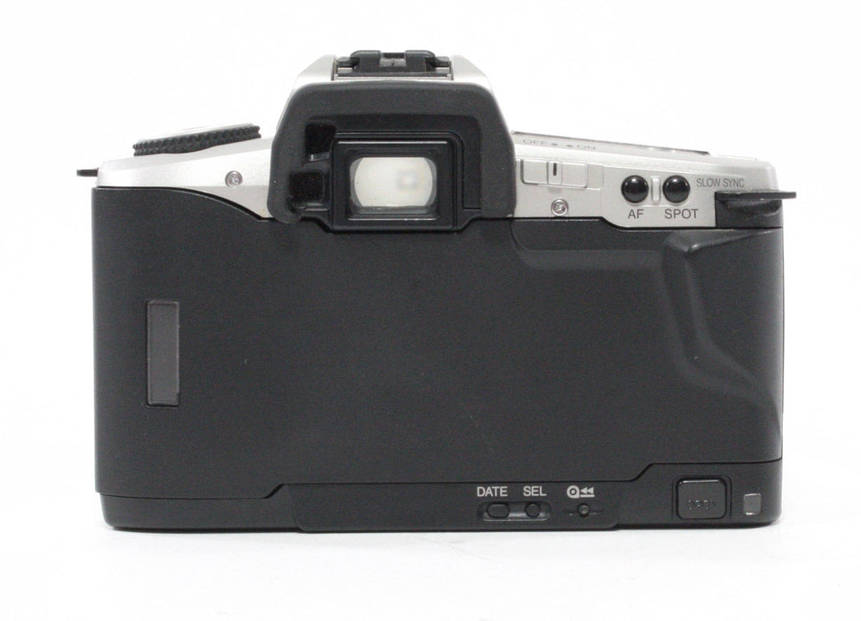 Minolta Maxxum 5 with Tamron AF 35-90mm f/4-5.6 lens