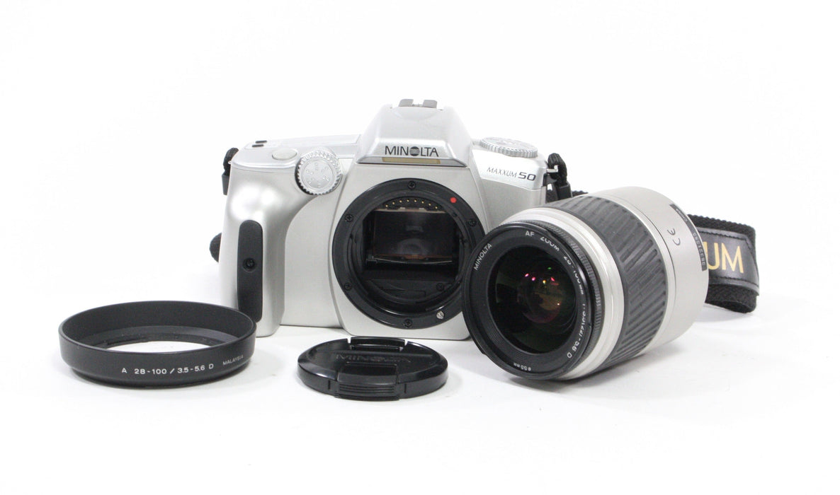 Minolta Maxxum 50 35mm Camera with 28-100mm f/3.5-5.6 Lens