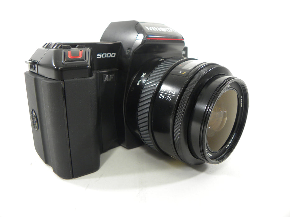 Minolta Maxxum 5000 AF 35mm SLR w/Maxxum AF 35-70mm f4