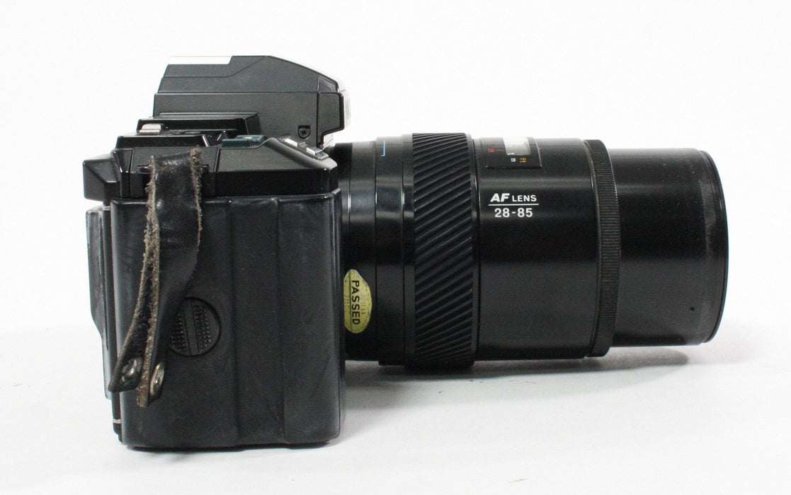 Minolta Maxxum 7000 35mm Camera with 28-85mm f/3.5-4.5 Lens