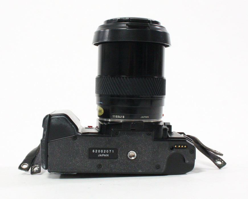 Minolta Maxxum 7000 35mm Camera with 28-85mm f/3.5-4.5 Lens