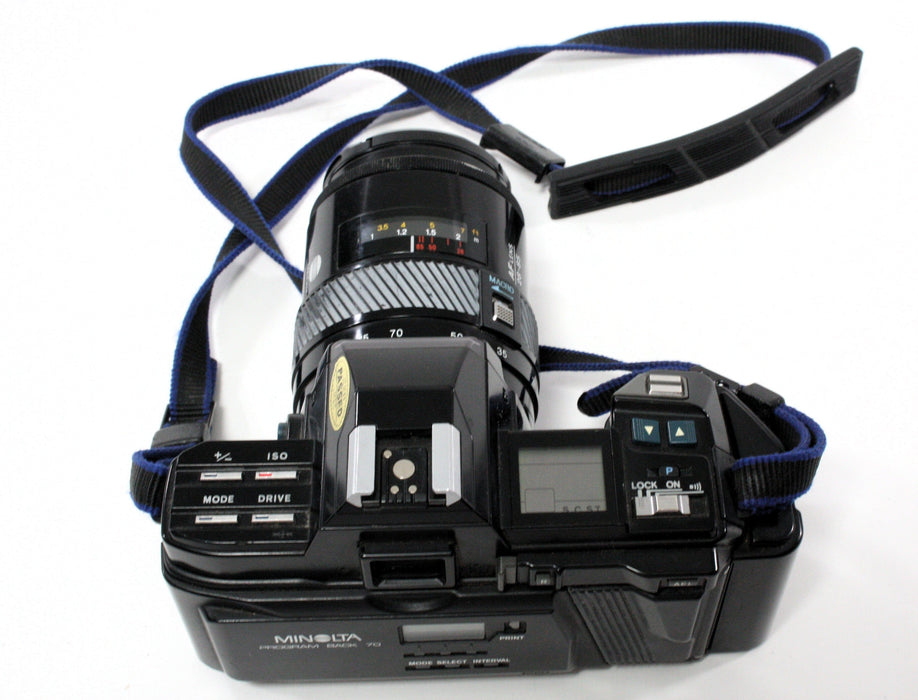 Minolta Maxxum 7000 with 28-85mm