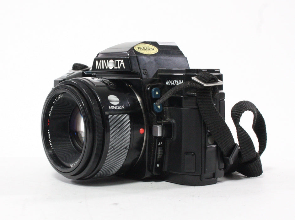 Minolta Maxxum 7000 with 50mm f/1.7 Lens
