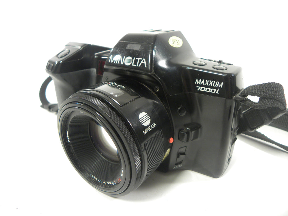 Minolta Maxxum 7000i 35mm SLR w/50mm f1.7