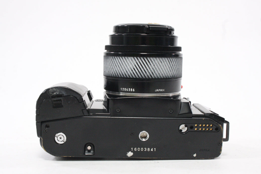 Minolta Maxxum 9000 AF 35mm SLR Camera with 50mm f/1.7 Lens