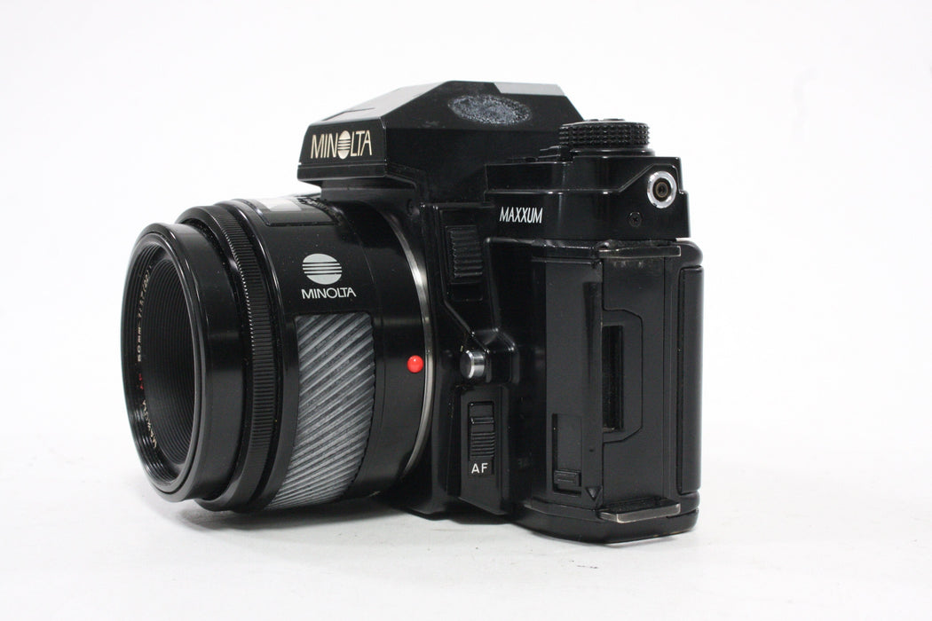 Minolta Maxxum 9000 AF 35mm SLR Camera with 50mm f/1.7 Lens