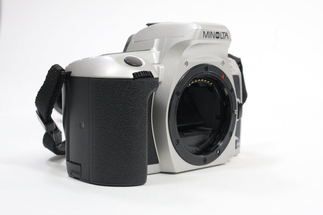 Minolta Maxxum HTsi Plus 35mm SLR Camera
