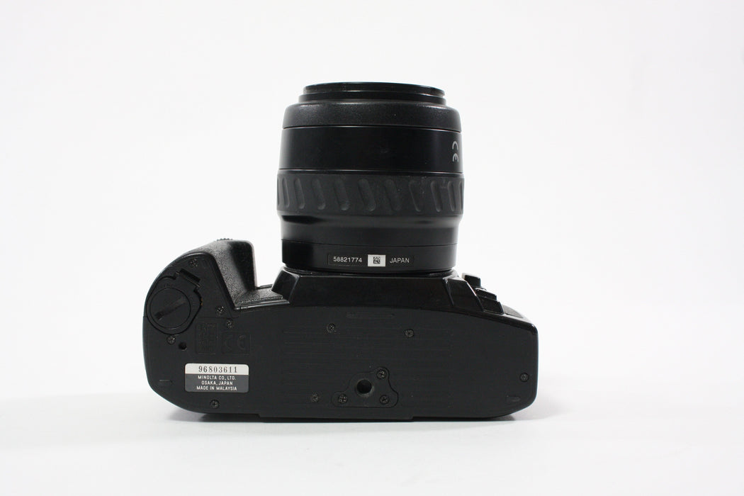Minolta Maxxum HTsi with 35-70mm f/3.5-4.5 Lens