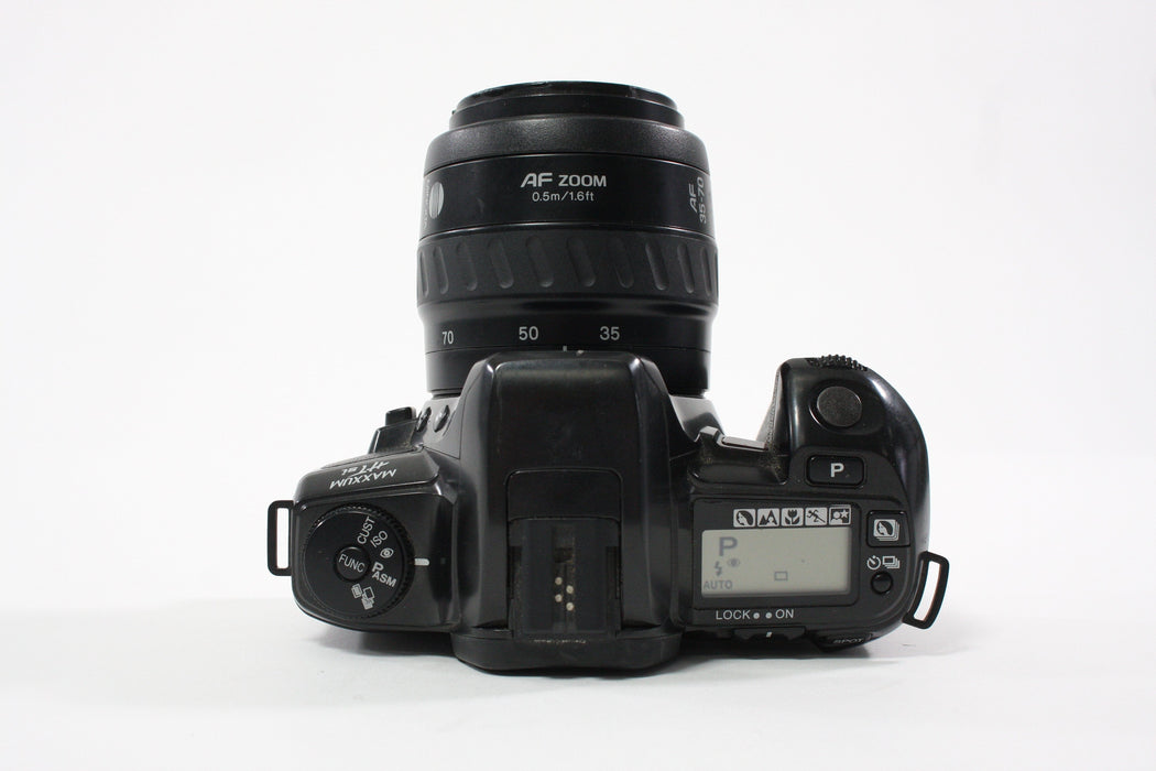 Minolta Maxxum HTsi with 35-70mm f/3.5-4.5 Lens