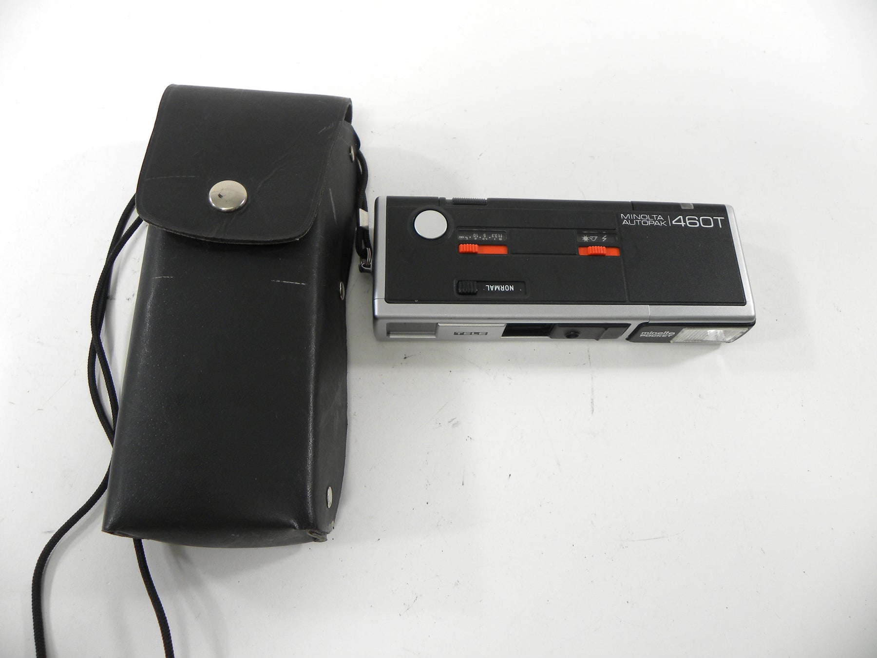 Minolta Pocket Auto Pak 460T 110mm camera