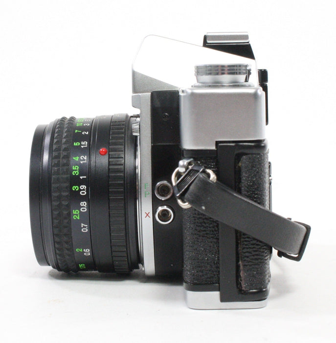 Minolta SRT201 35mm SLR Camera with Rokkor-X 50mm f/1.7 Lens