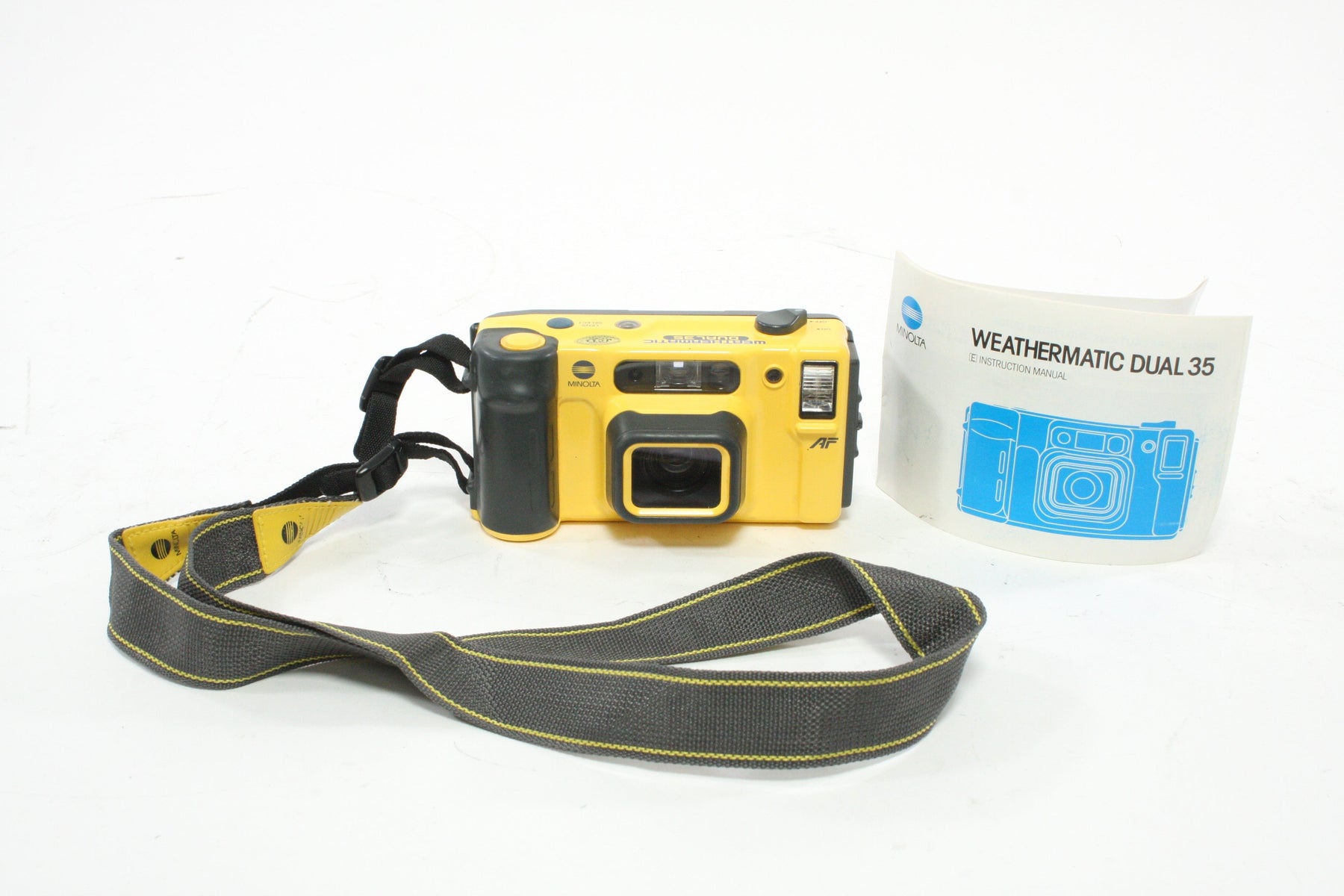 Minolta Weathermatic Dual 35 35mm Camera