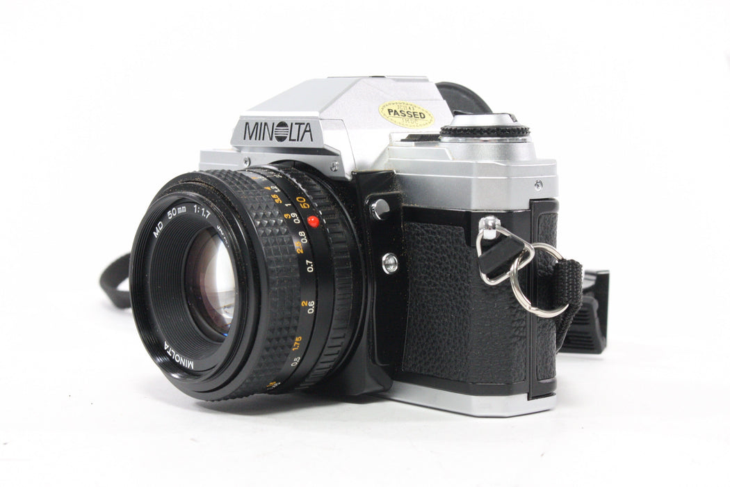Minolta X-370 35mm SLR Camera with 50mm f/1.7 Lens