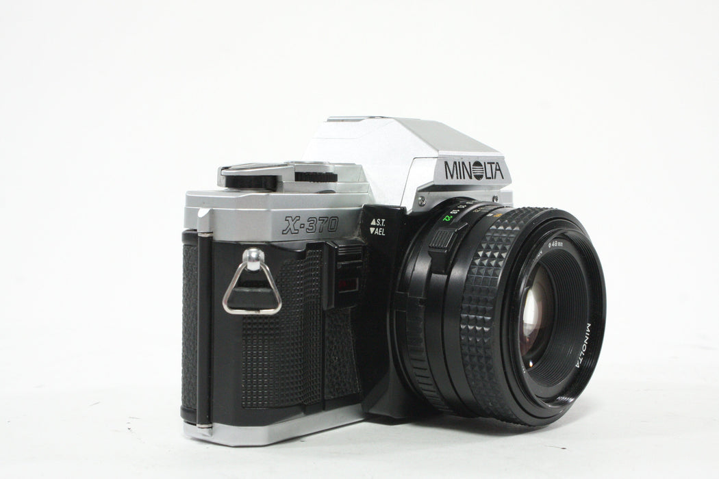 Minolta X-370 35mm SLR Camera with 50mm f/1.7 MD Lens