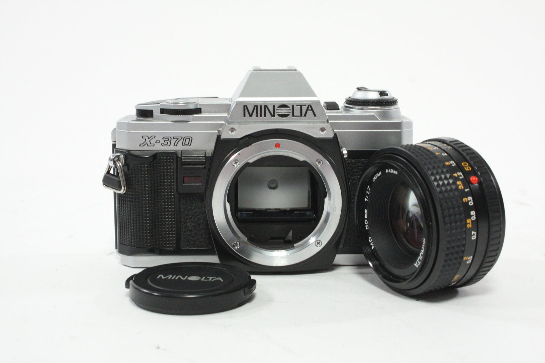 Minolta X-370 35mm SLR Camera with 50mm f/1.7 MD Lens