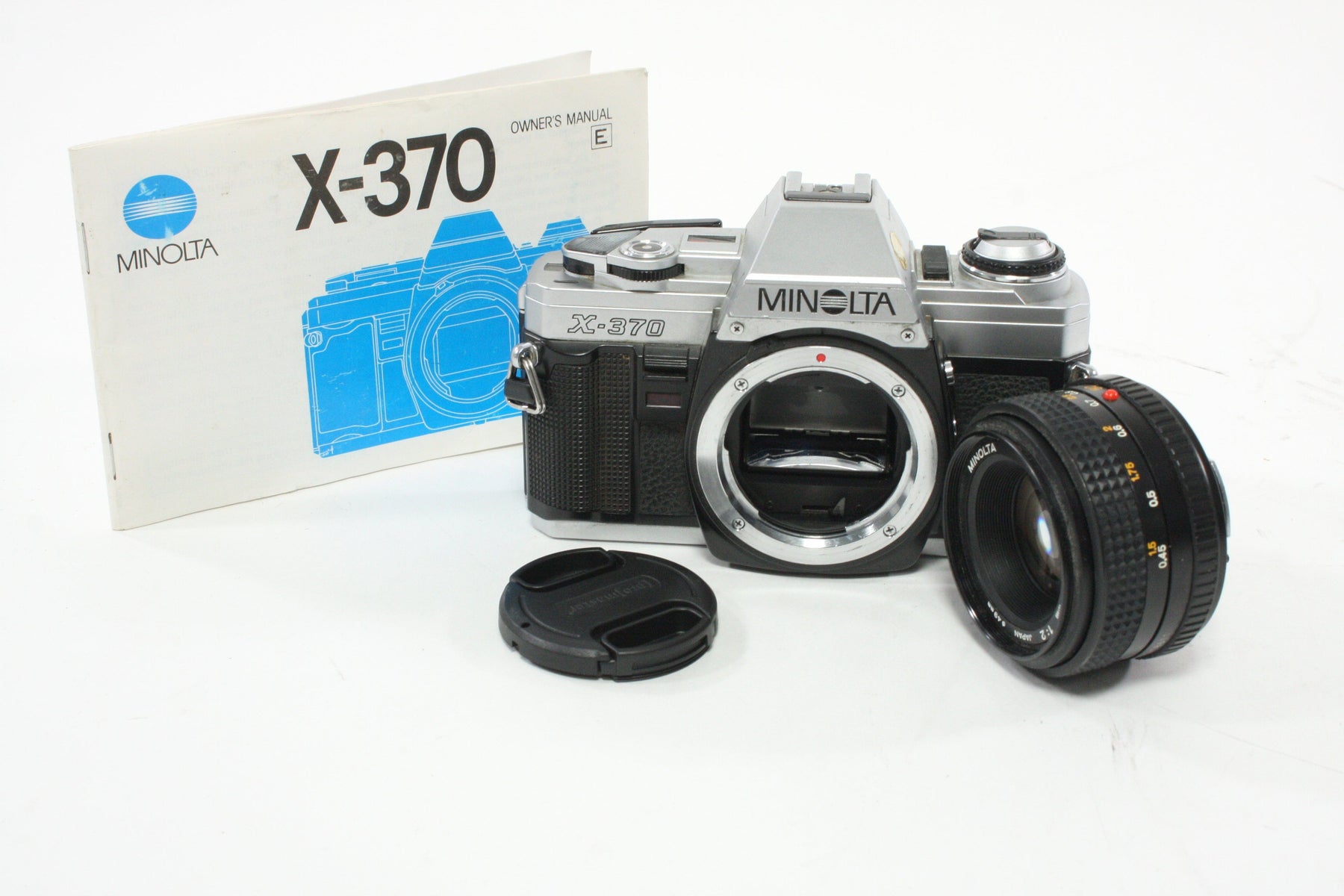 Minolta X-370 35mm SLR Camera with 50mm f/2 MD Lens