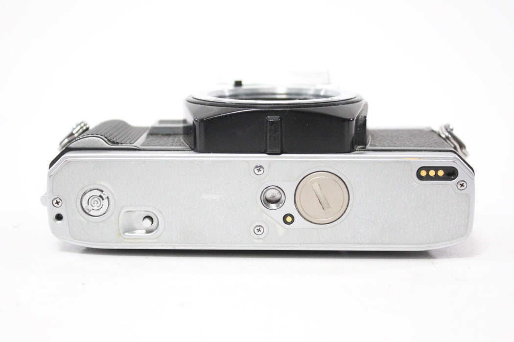 Minolta X-370 35mm SLR Camera with Minolta 50mm f/1.7 Lens for MD Mount