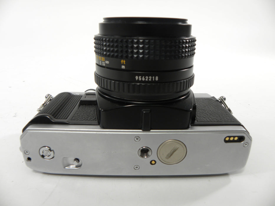 Minolta X-370 35mm SLR w/MD 50mm f1.7