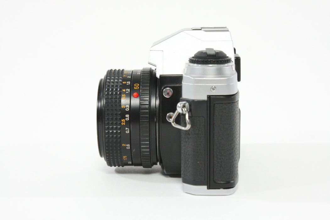 Minolta X-370 w/50mm F2