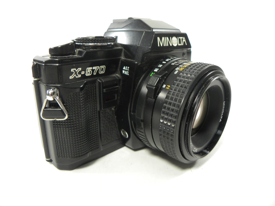 Minolta X-570 35mm SLR w/ MD 50mm f1.7