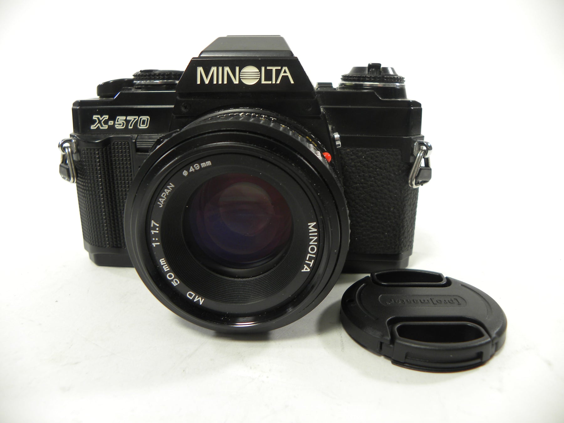 Minolta X-570 35mm SLR w/ MD 50mm f1.7