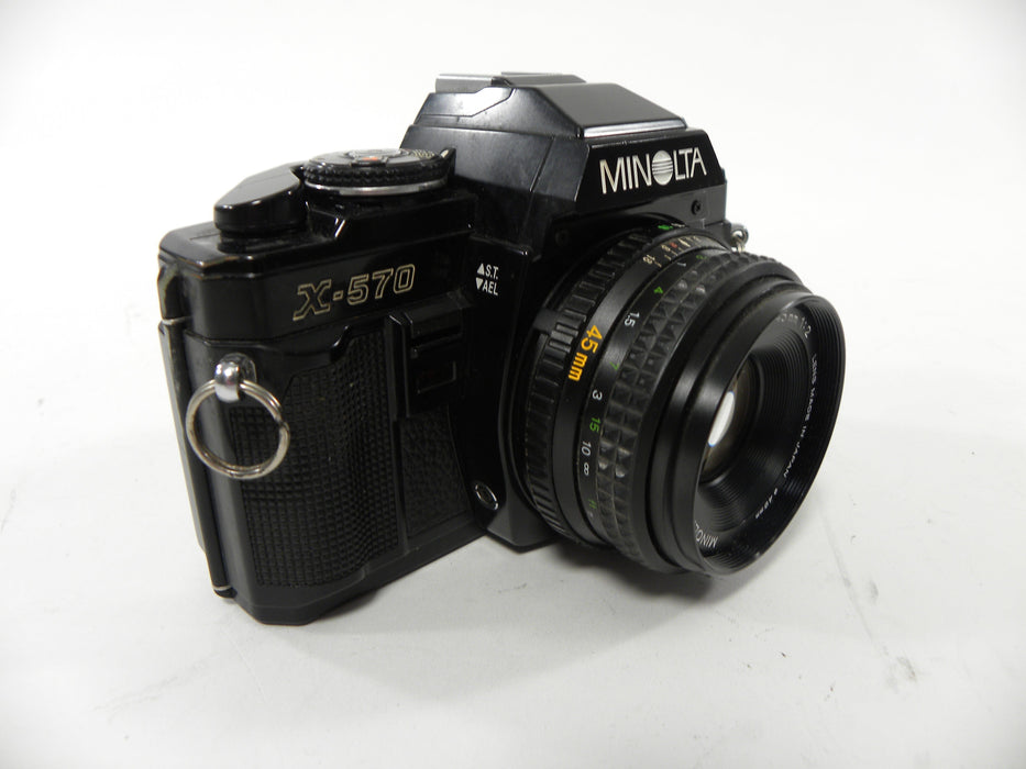 Minolta X-570 35mm SLR w/MD Rokkor-X 45mm f2