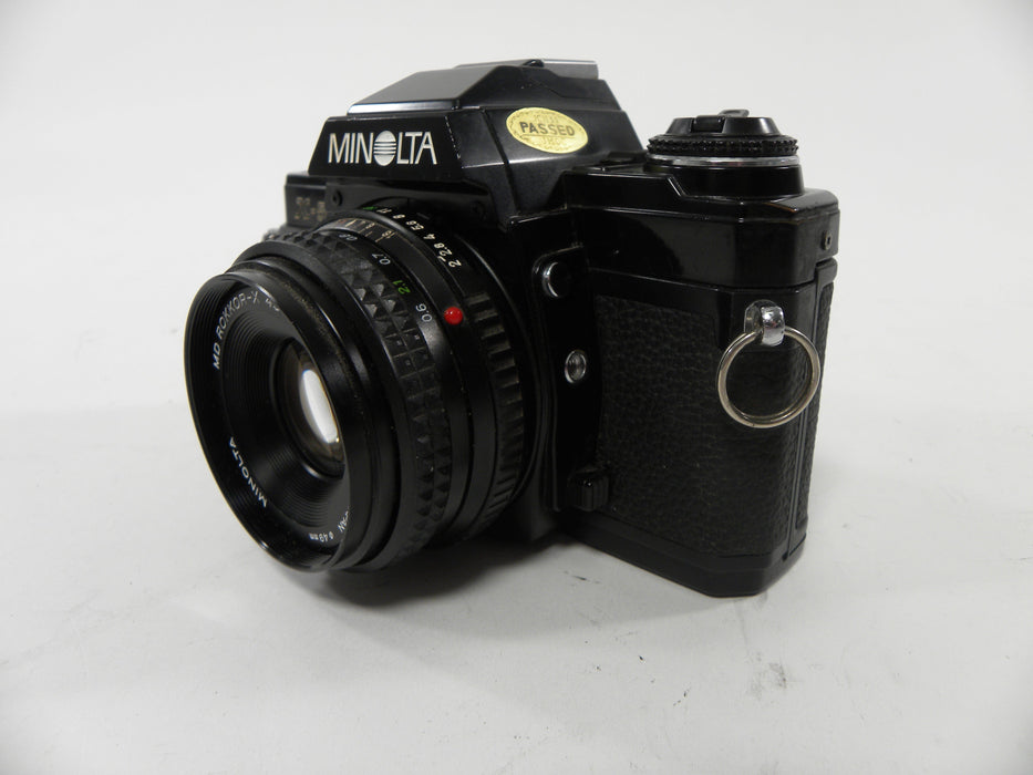 Minolta X-570 35mm SLR w/MD Rokkor-X 45mm f2