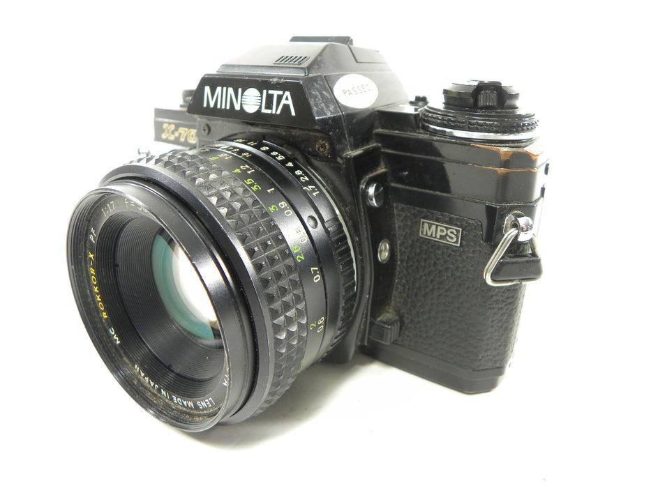 Minolta X-700 35mm SLR (Black) w/Minolta Rokkor-X PF MC