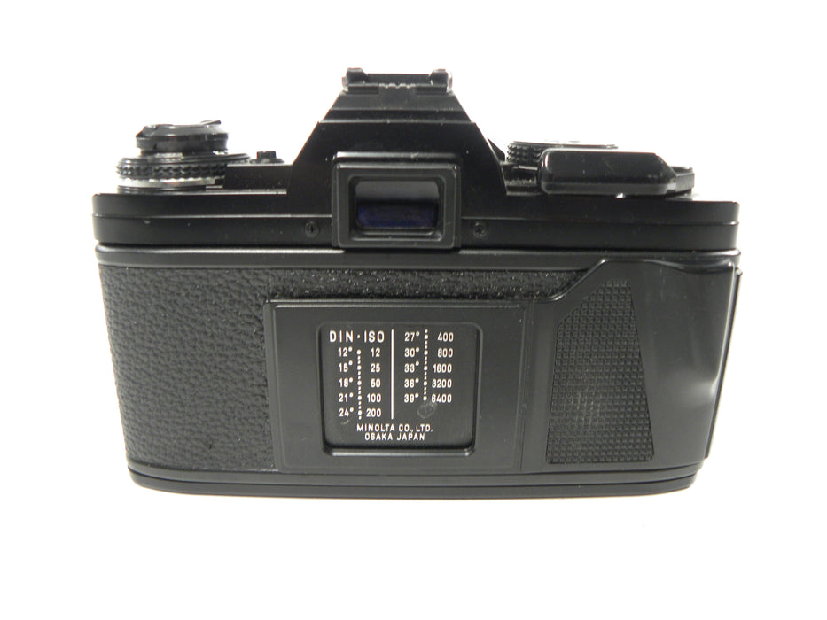 Minolta X-700 35mm SLR Camera w/ MD 50mm f2