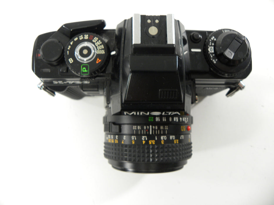 Minolta X-700 35mm SLR Camera w/ MD 50mm f2