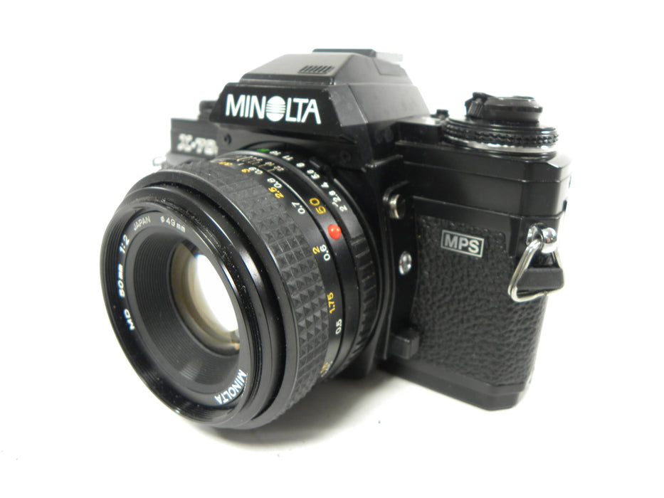 Minolta X-700 35mm SLR Camera w/ MD 50mm f2