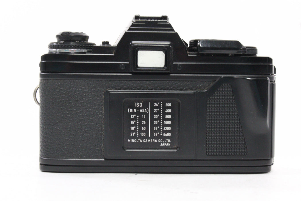 Minolta X-700 35mm SLR Camera with 50mm f/1.7 Lens