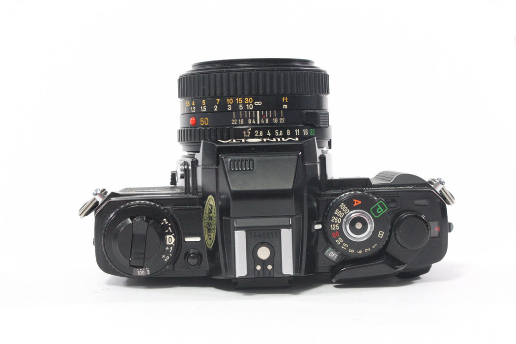 Minolta X-700 35mm SLR Camera with 50mm f/1.7 Lens