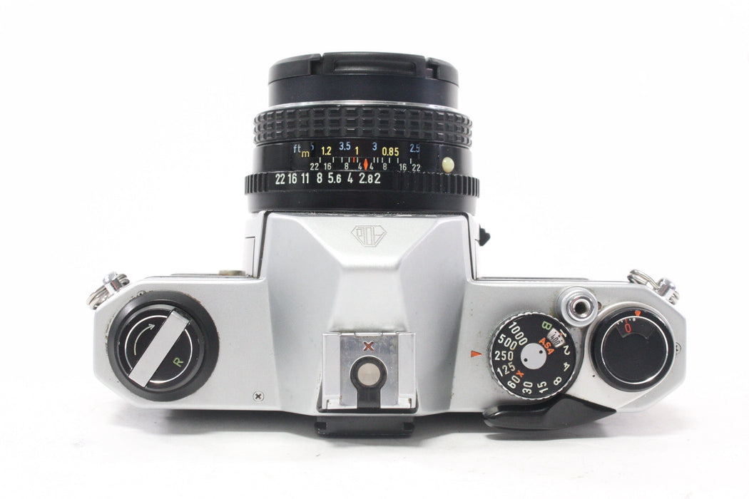 Minolta X-700 35mm SLR Camera with 50mm f/1.7 Lens