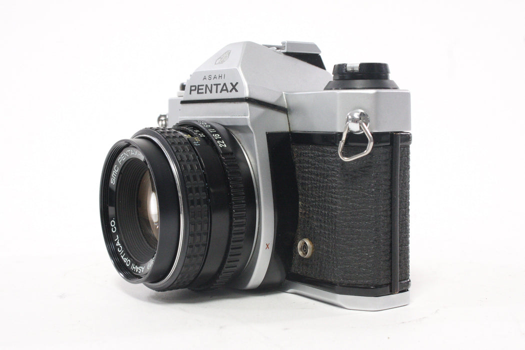 Minolta X-700 35mm SLR Camera with 50mm f/1.7 Lens