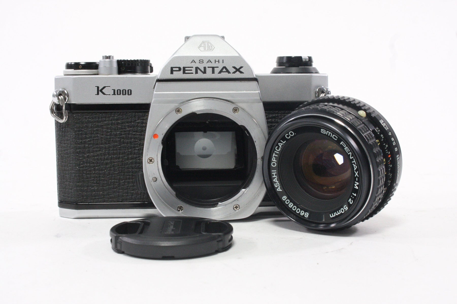 Minolta X-700 35mm SLR Camera with 50mm f/1.7 Lens