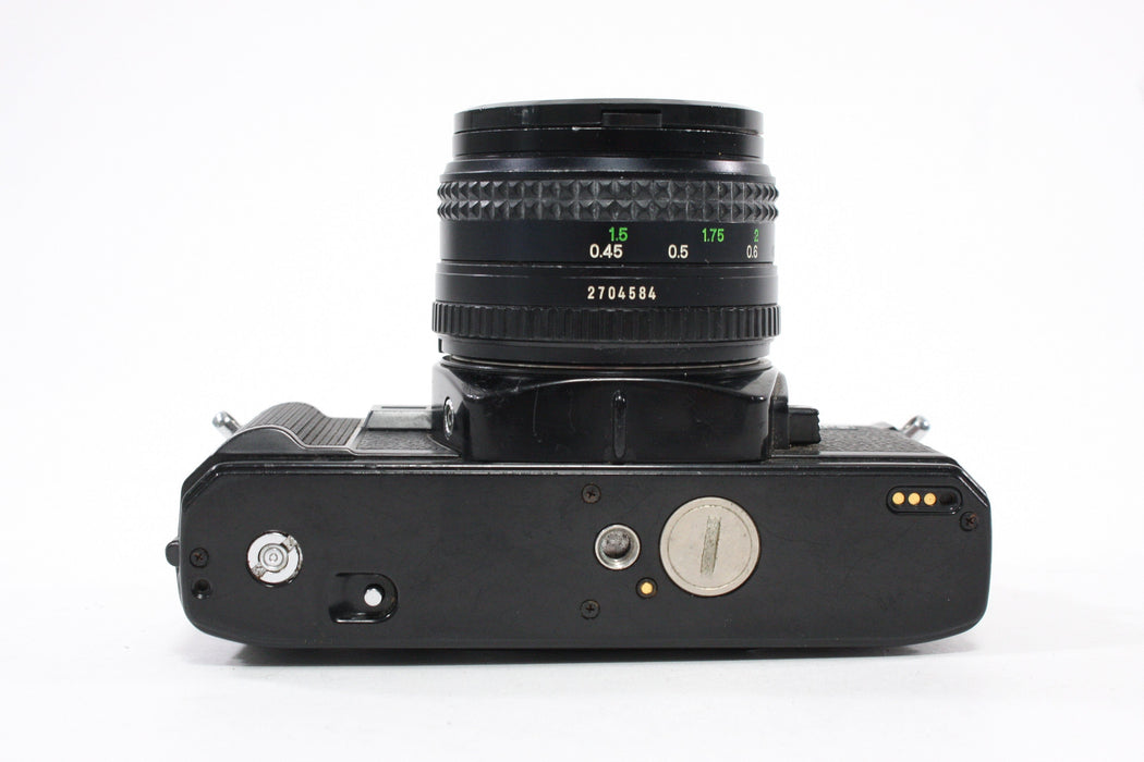 Minolta X-700 35mm SLR Camera with 50mm f/1.7 Lens